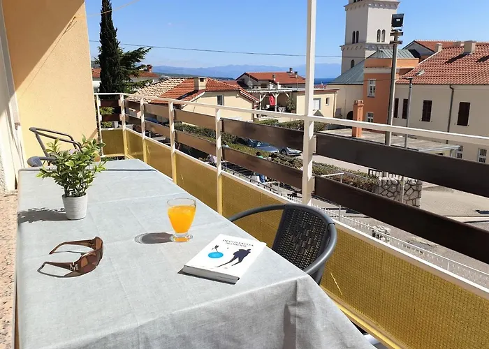 Vladimir V Apartment With Parking Near Center アパート *